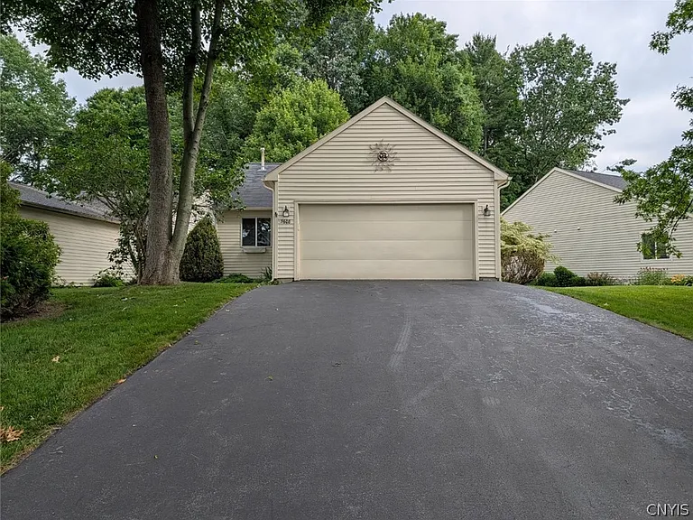3608 Melvin Dr S — Photo 1