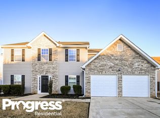 6657 Delaware Bnd, Fairburn, GA 30213