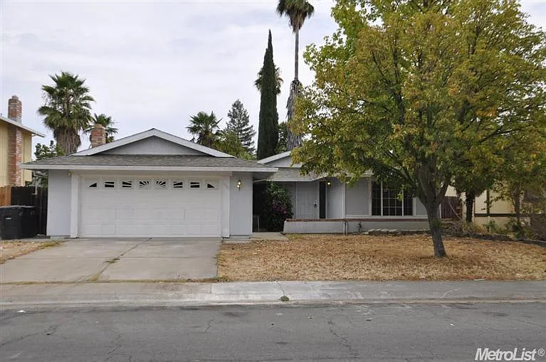 7381 Meadowgate Dr photo 1
