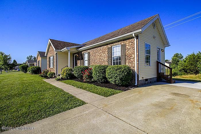 1st image of 131 Deerfield Ct