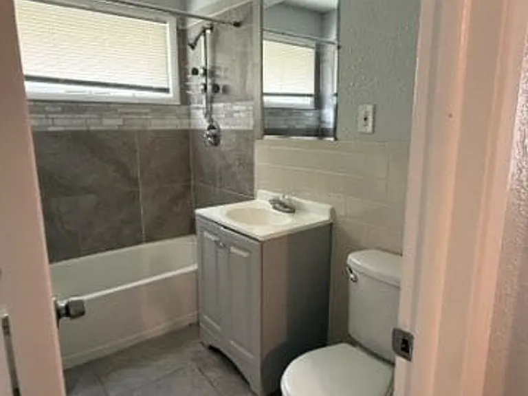 6626 College Ave — Photo 7