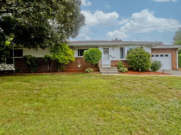 41 Marlborough St, Chicopee, MA 01020