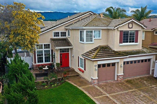 1st image of 1150 Arapaho Dr