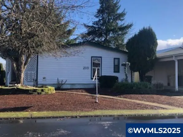 300 SE Lacreole Dr Unit 210, Dallas, OR 97338