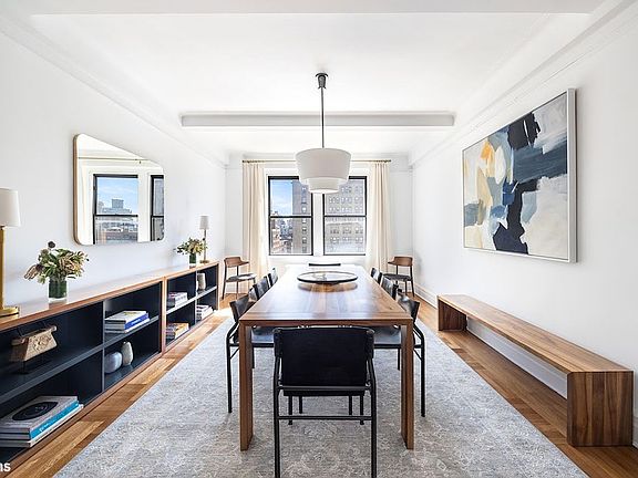 4th image of 470 W End Ave #11E