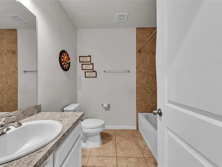 18276 Turning Leaf Cir — Photo 11