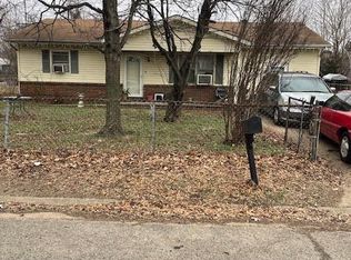 616 Vaughn Ave, Sikeston, MO 63801