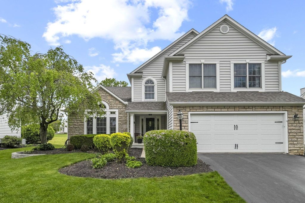 Real estate listing image