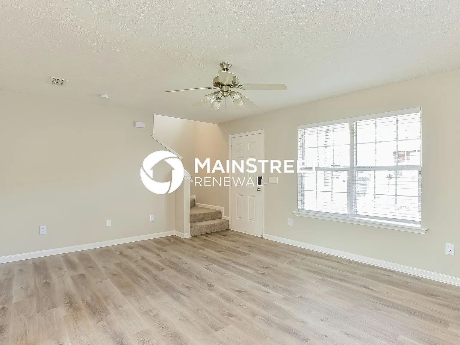 1408 Priestshore Bay — Photo 4