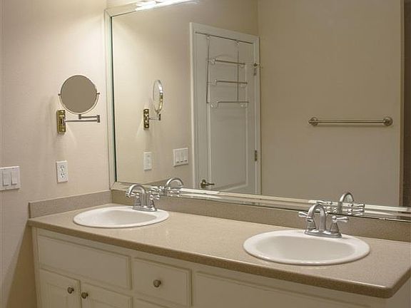 2nd image of 1566 Cypress Bend Trl