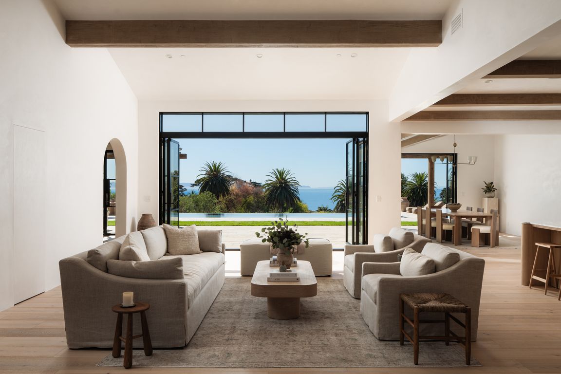 next background image