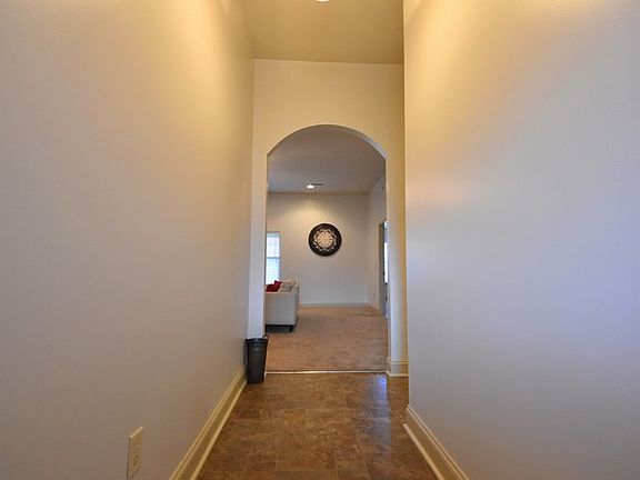 3rd image of 83 Lee Road 2170