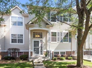 17441 S Sauk Dr, Lockport, IL 60441