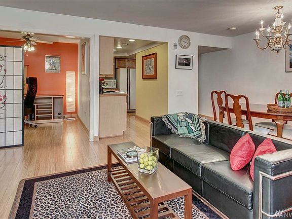3rd image of 13730 15th Ave NE APT F105