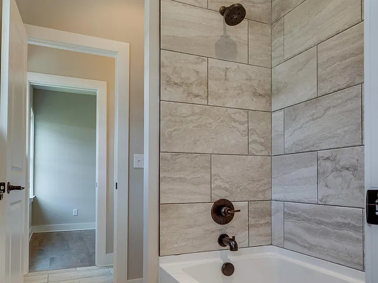 5514B Urbandale Ave — Photo 21