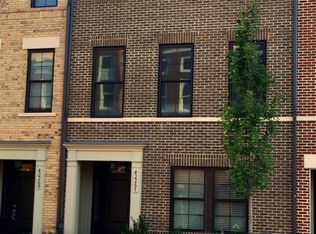 42267 Riggins Ridge Ter, Ashburn, VA 20148