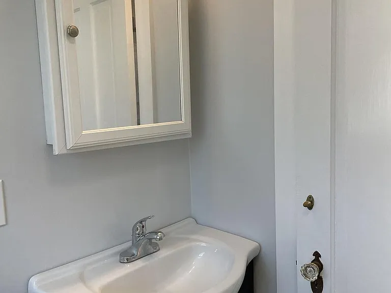 3 Willard Pl #5 — Photo 17