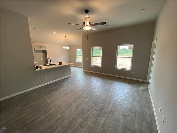 3rd image of 20646 Brush Creek Blvd