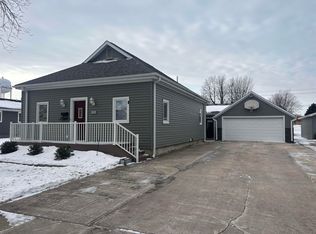 203 1st Ave SW, West Bend, IA 50597