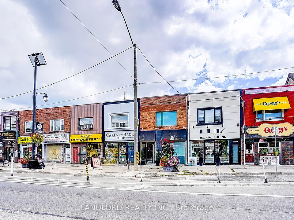 2895 Bloor St W #UPPER