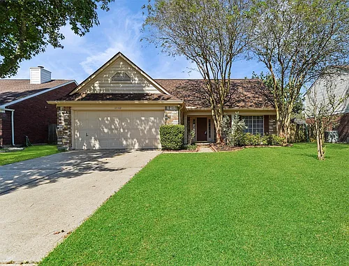 18182 Forest Cedars Dr Photo 1