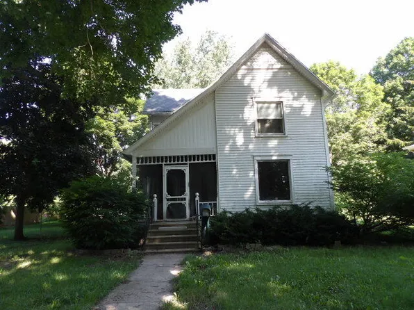 209 E High St, Union City, MI 49094