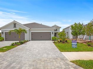 2242 Marquesa Cir, Naples, FL 34112