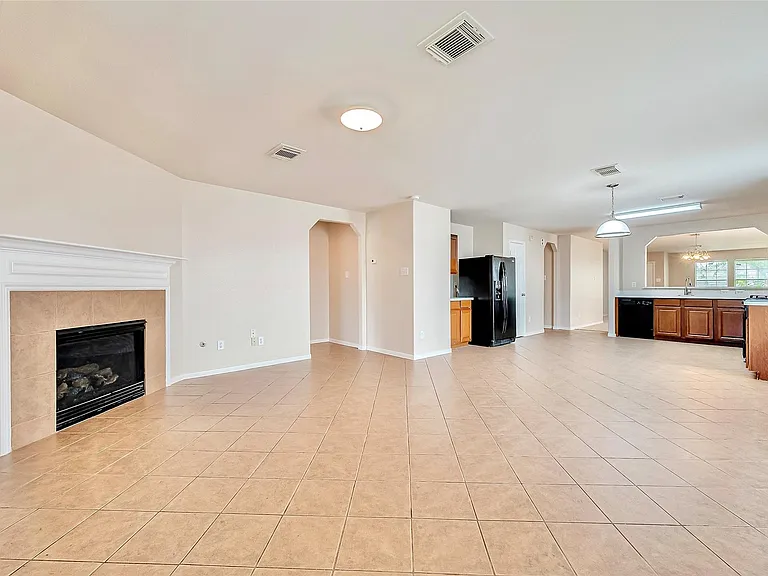 19319 Summer Island Way — Photo 10
