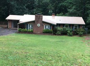 404 Forest Ave, Landrum, SC 29356