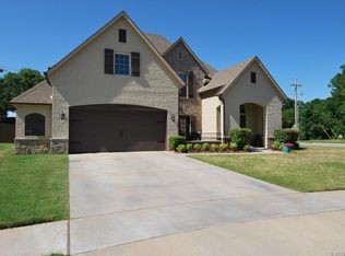 2303 Boardwalk Cir, Bartlesville, OK 74006