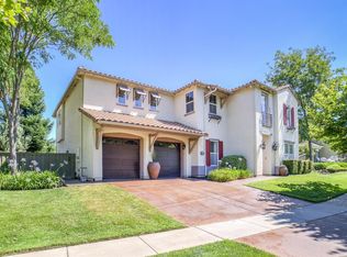 9260 Pinehurst Dr, Roseville, CA