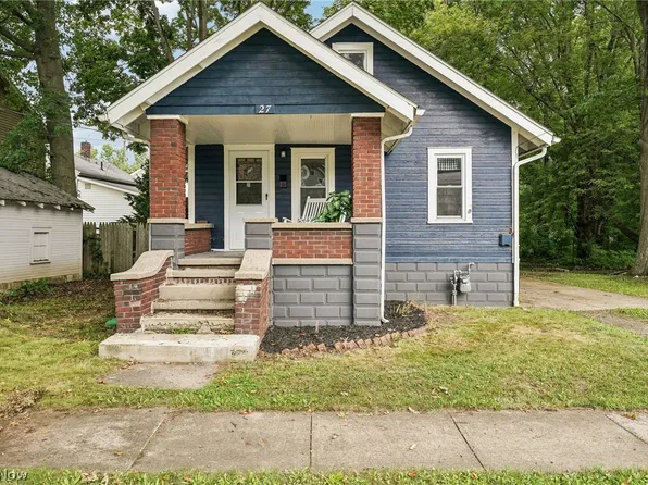 27 Water St, Geneva, OH 44041