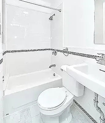 Rented by REAL New York | media 9