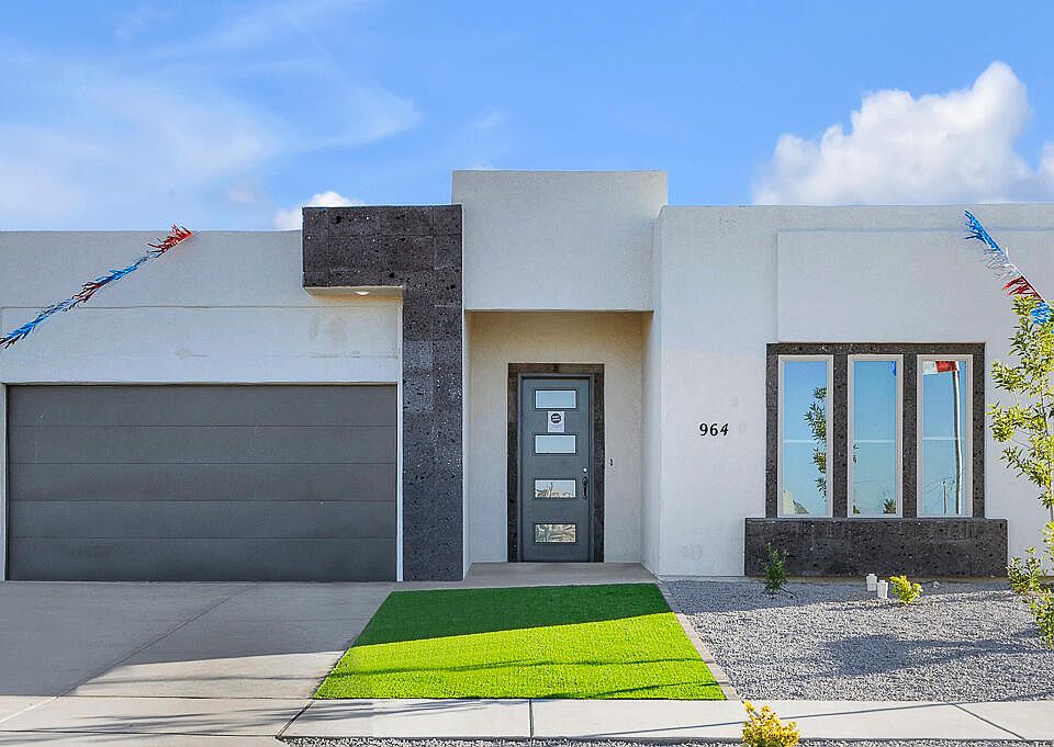 1st image of 964 Louisiana Downs Ave
