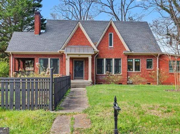 33 Maple St, Clayton, GA 30525
