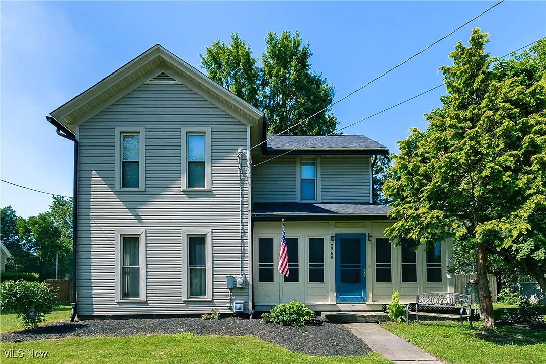 2768 North St photo 1