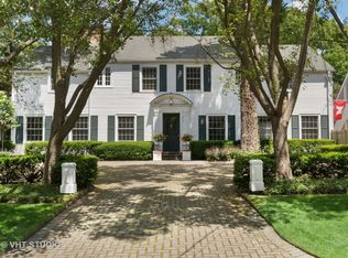 811 Sunset Rd, Winnetka, IL 60093