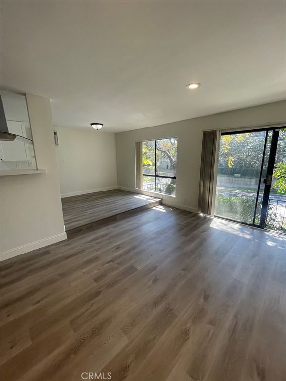 1818 Kelton Ave APT 101, Los Angeles, CA - View 5