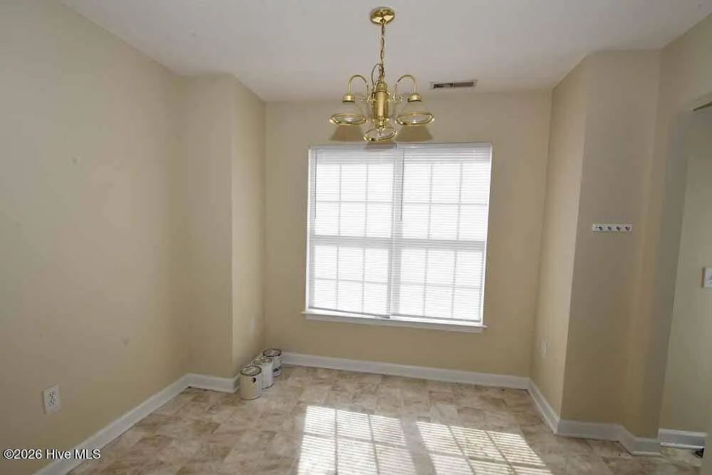 2 bed, 2.5 bath, $1,050 — Photo 3