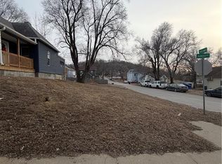 302 E Kansas Ave, Saint Joseph, MO 64504