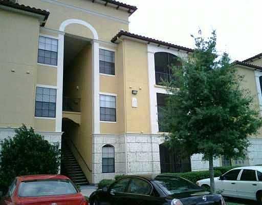 1st image of 6157 Metrowest Blvd Unit 104