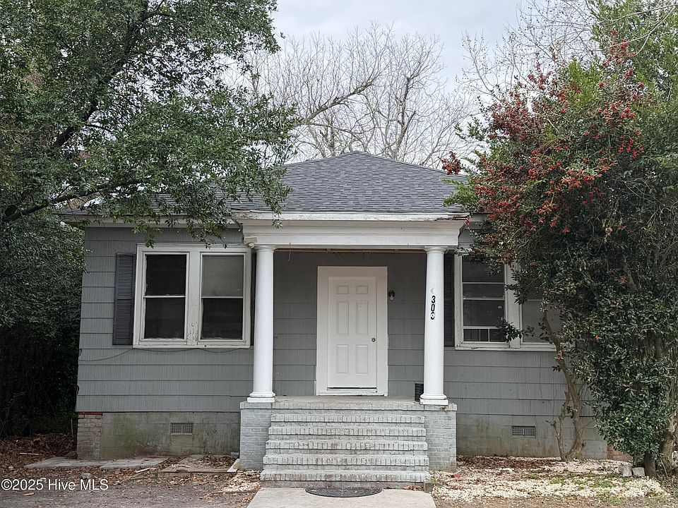 1st image of 303 Macmillan Ave N