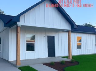 1217 Main St #A, Anahuac, TX 77514