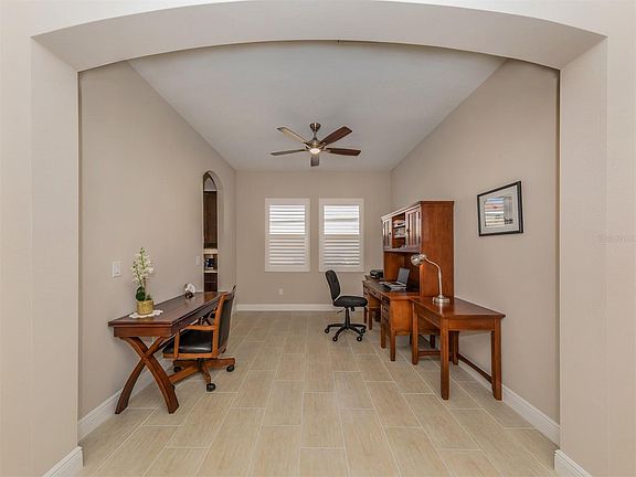 4th image of 391 Padova Way