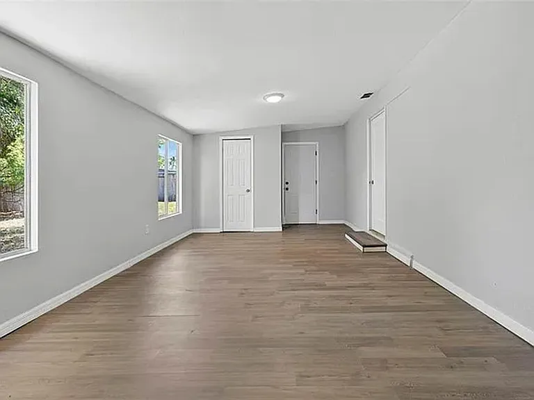 2272 Kent Rd — Photo 20