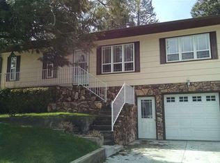 865 S Weed Blvd, Weed, CA 96094