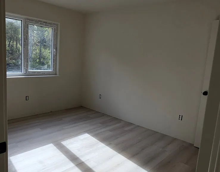 248 E Mulchatna Dr #1 — Photo 3