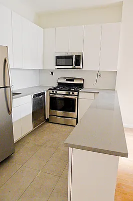 Rented by Citi Habitats | media 71