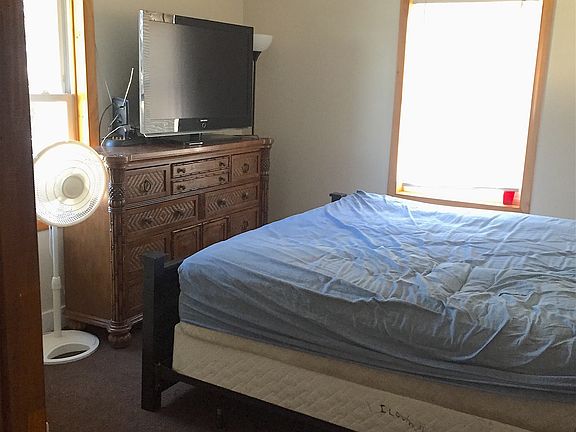 Bedroom #1