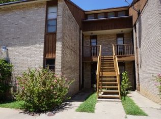 100 E Hillside Rd APT 115, Laredo, TX 78041